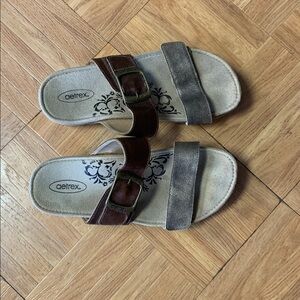 Leather Aetrex Sandals 7.5